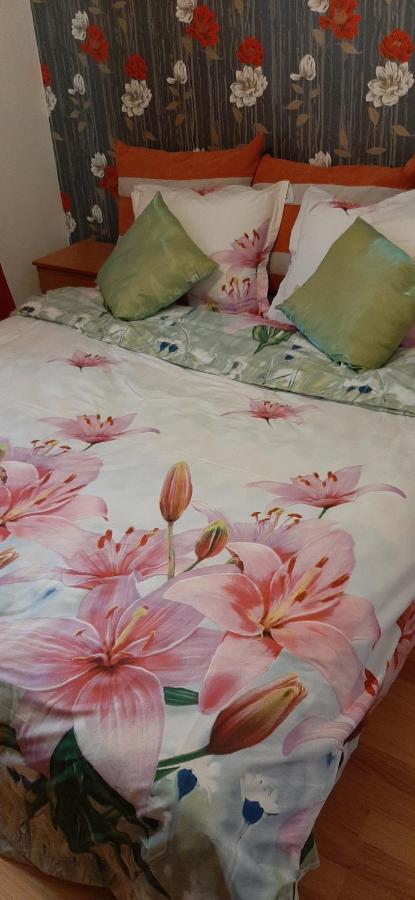 G&v Luxury Drumul Taberei Appartamento Bucarest